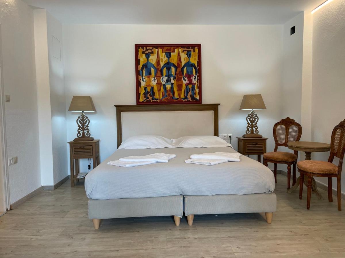 Syros Village Suites Vári Buitenkant foto