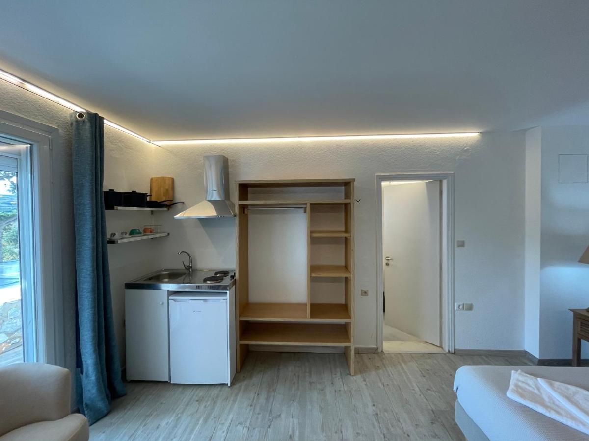 Syros Village Suites Vári Buitenkant foto