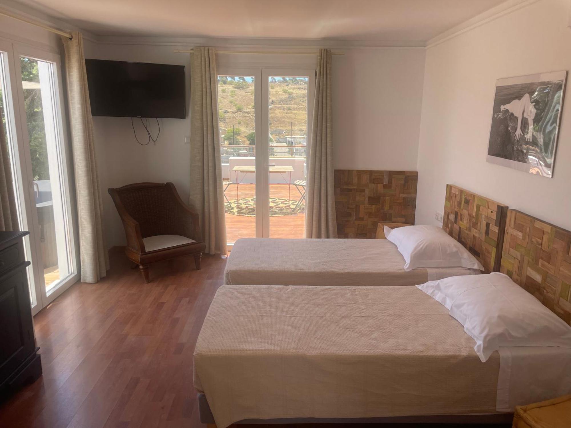 Syros Village Suites Vári Buitenkant foto