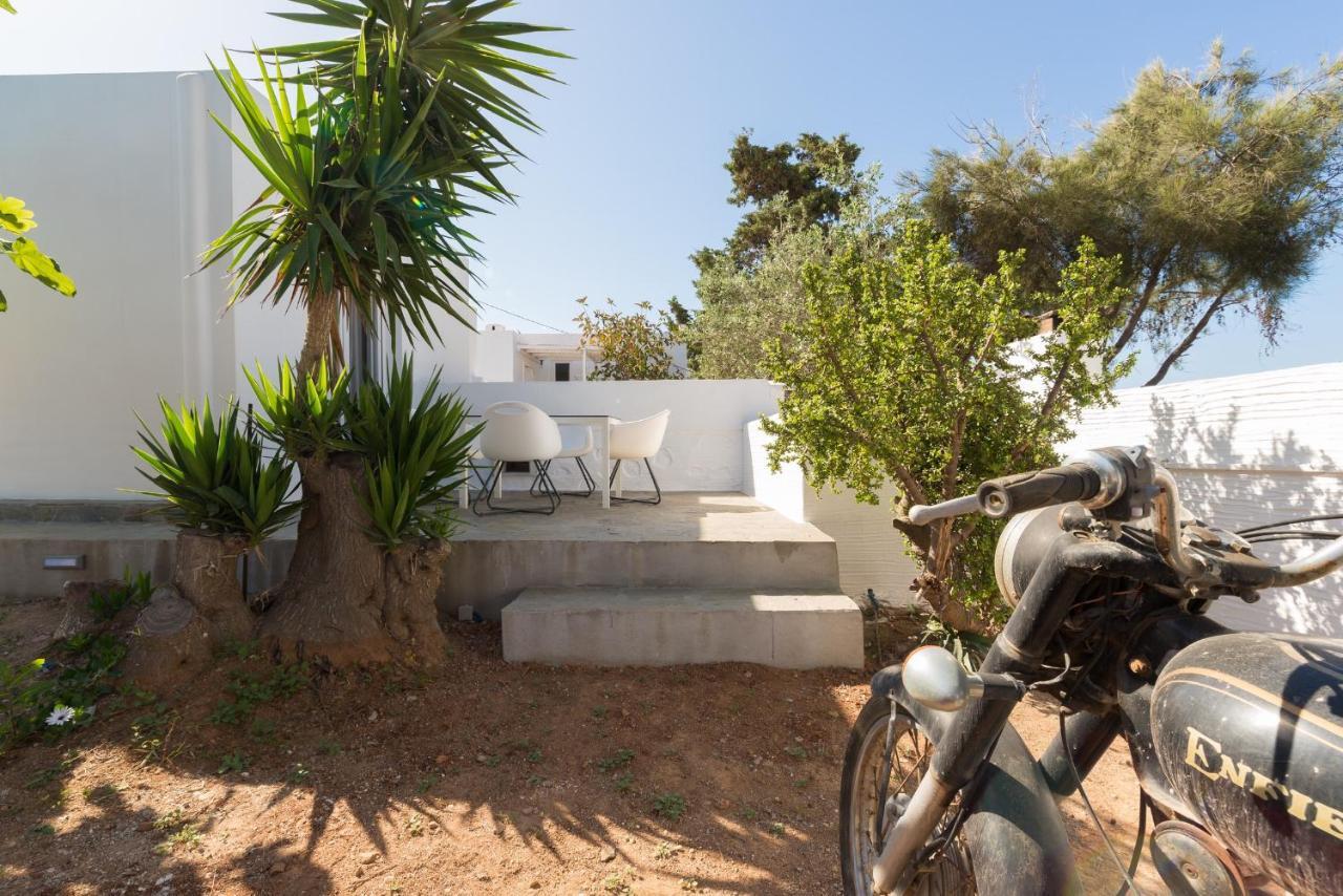 Syros Village Suites Vári Buitenkant foto